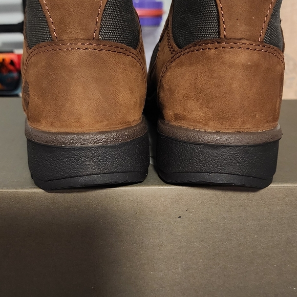 Timberlands - Picture 4 of 5